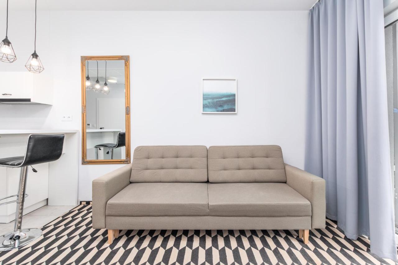 Appartement Prymasa Tysiaclecia 83A à Varsovie Extérieur photo